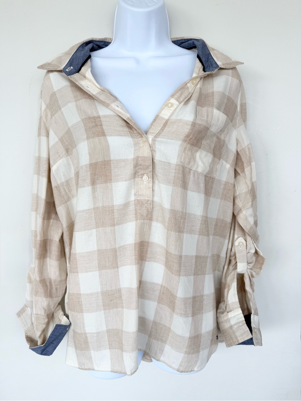 Tommy Hilfiger Beige & Cream Plaid Button-Up Shirt